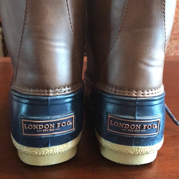 London Fog Duck Boots - Picture 4 of 6
